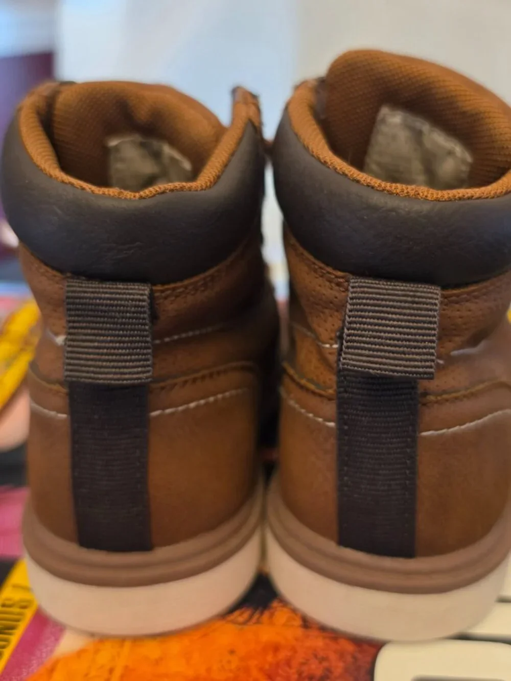 Levi's Kids 7Y Unisex MOC toe boot brown/tan